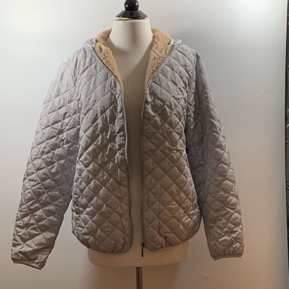 Jackets & Blazers - Grey Hooded Puffer Jacket  Size XXL